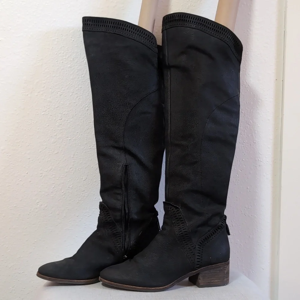 Vince Camuto Karinda Black Matte Leather Over-the-Knee Boots Women's Size 9